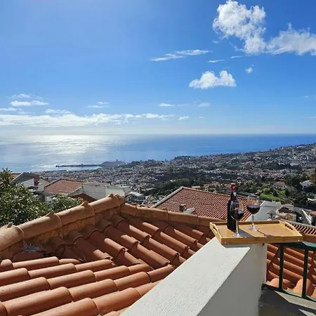 Semesterbostad Margarita House Funchal (Madeira)