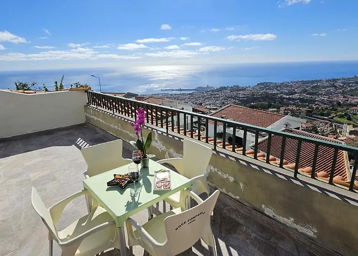 Margarita House * Funchal (Madeira)