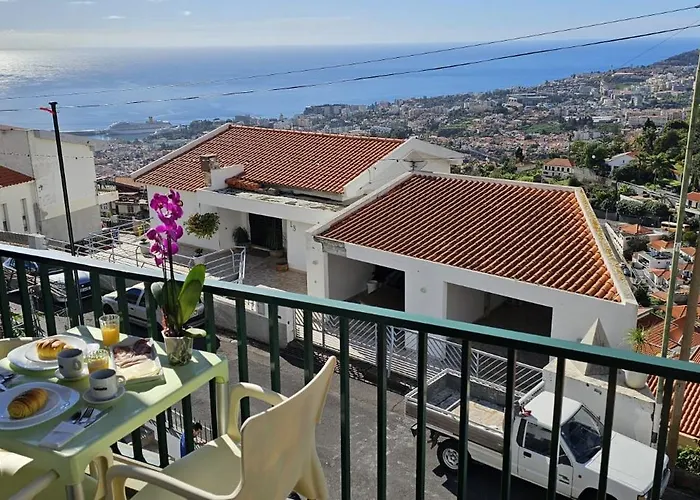 Ferienhaus Margarita House Funchal (Madeira)