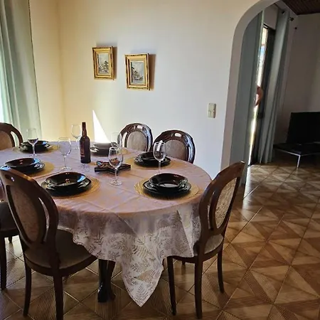 Margarita House Дом отдыха Фуншал